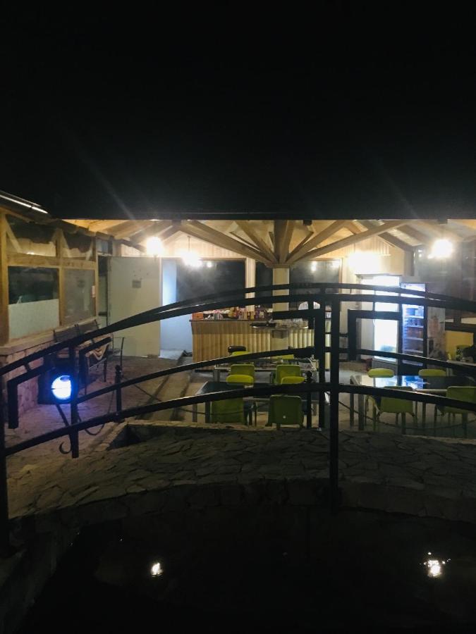 Omladinski Hotel Rostovo บูโกลโน ภายนอก รูปภาพ